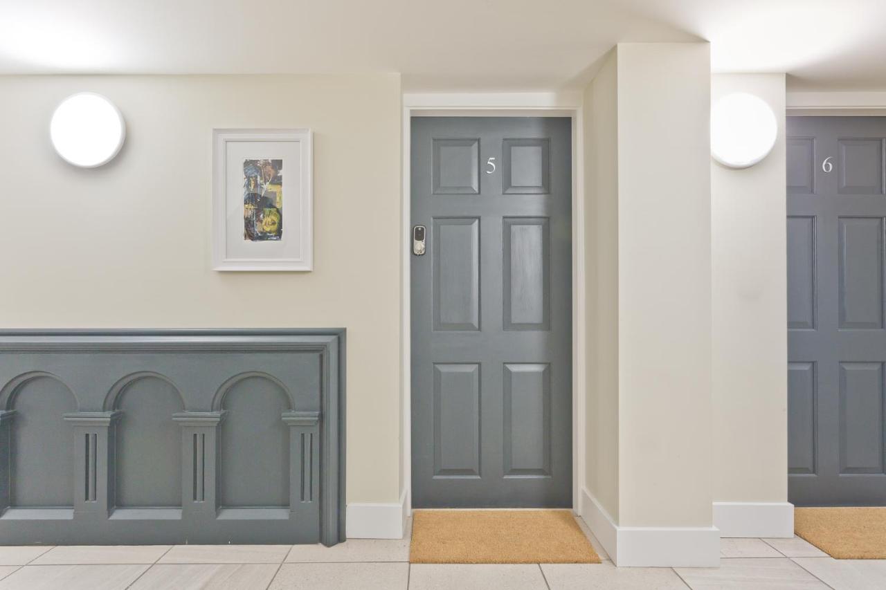 Sandgate Chapel - Self Check In Apartments Penrith Ngoại thất bức ảnh