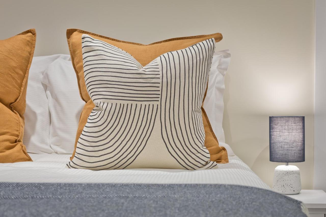 Sandgate Chapel - Self Check In Apartments Penrith Ngoại thất bức ảnh