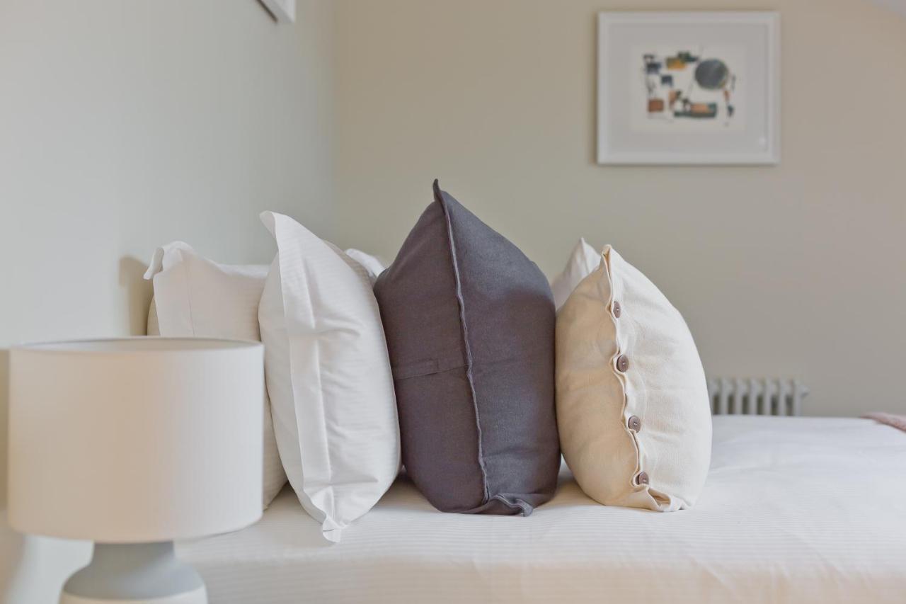 Sandgate Chapel - Self Check In Apartments Penrith Ngoại thất bức ảnh